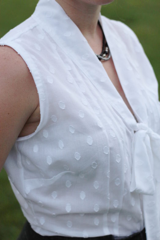 Zamora Blouse Goes Sleeveless
